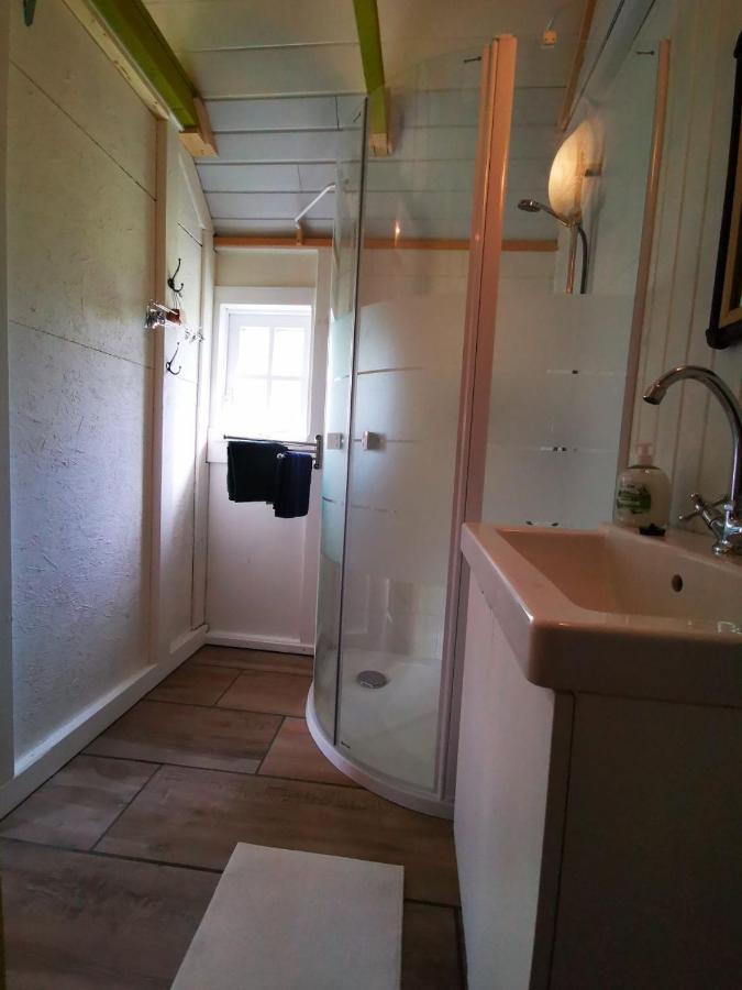 Trekkershut - Tiny House - Hikers Cottage Wijster エクステリア 写真