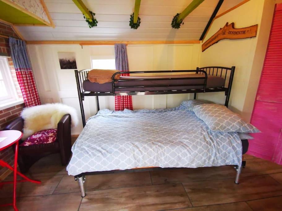 Trekkershut - Tiny House - Hikers Cottage Wijster エクステリア 写真